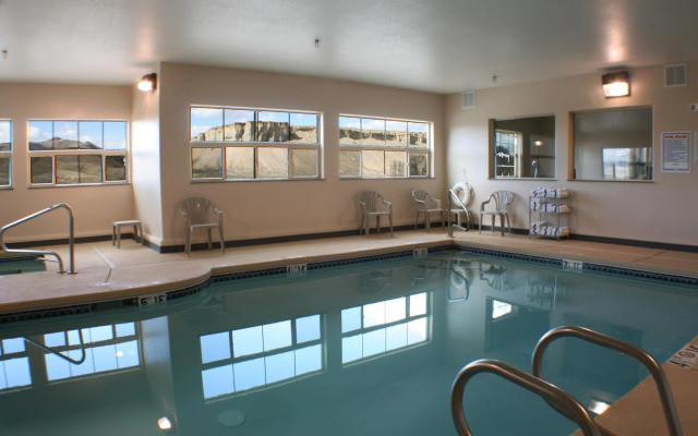 Allington Inn & Suites