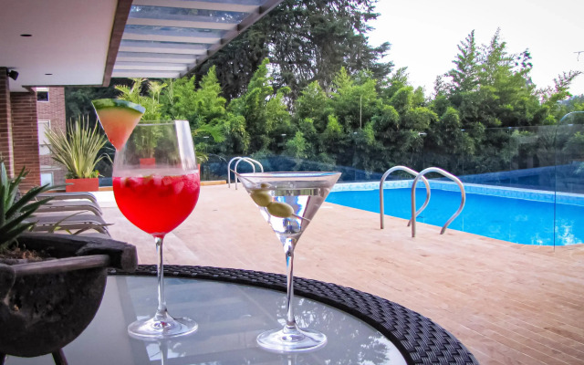 MG Hotels & Suites
