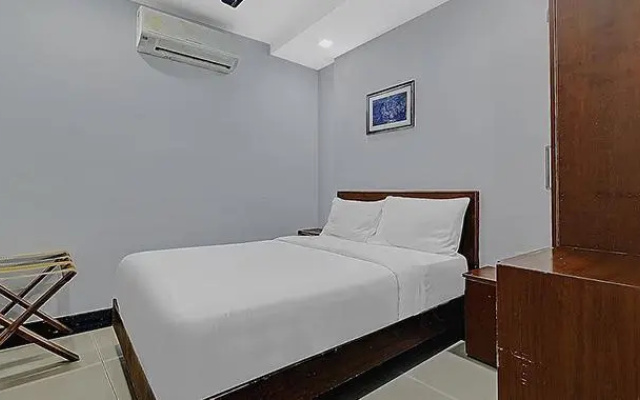 FabHotel Stratford