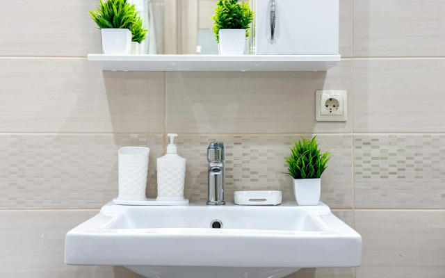 Orange Apart Высокий берег