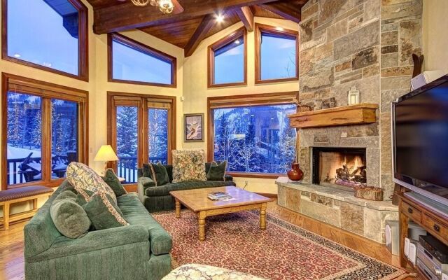 Double Eagle #13 3 Bedroom Condo