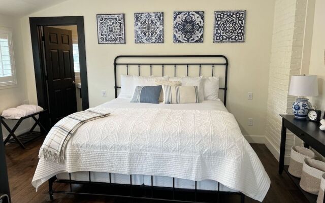 Bespoke Inn Flagstaff