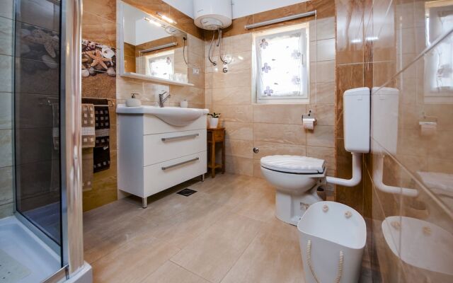 Apartments Casa Cerin