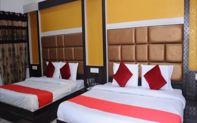 Hotel Lords Paradise