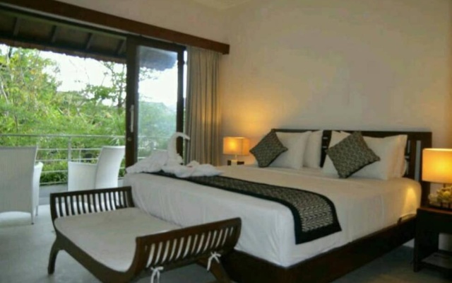 Puri Purnama – Guest Rooms – Kerobokan Kelod
