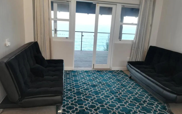 Seaside Retreat- Main House