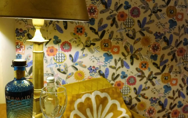 One Holyrood Hotel