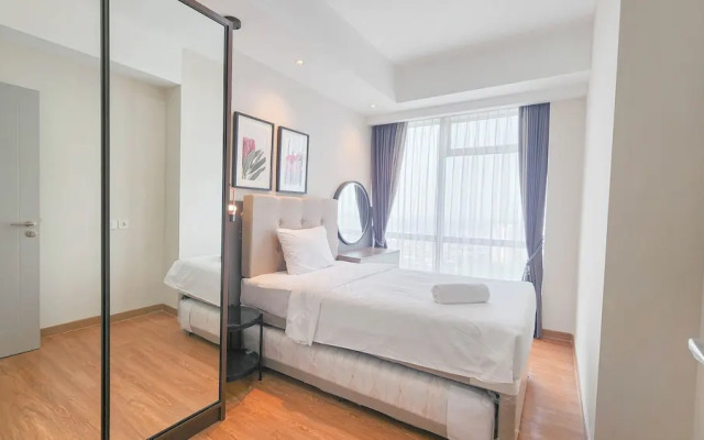 Wonderful 2BR with City View at Grand Sungkono Lagoon Apartment