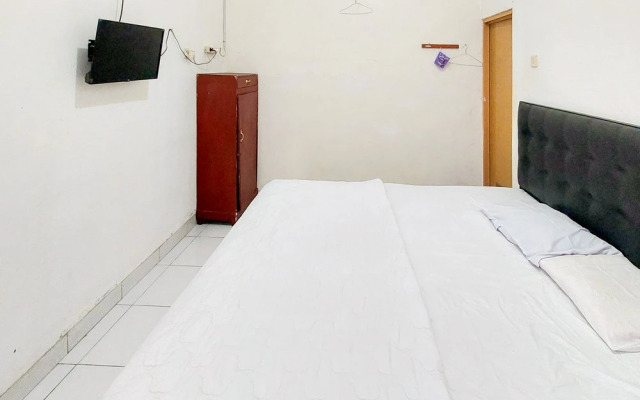 Pondok Gede Dkost Syariah Mitra RedDoorz