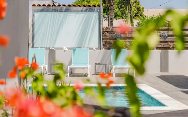 New Listing - Noord Villa With Private Pool