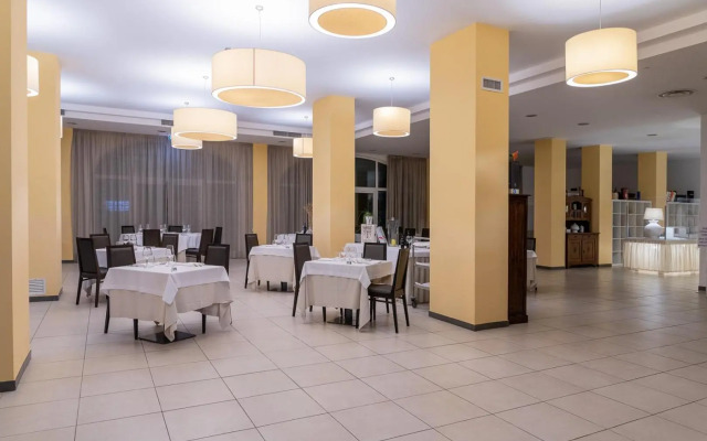 Club Azzurro Hotel & Resort