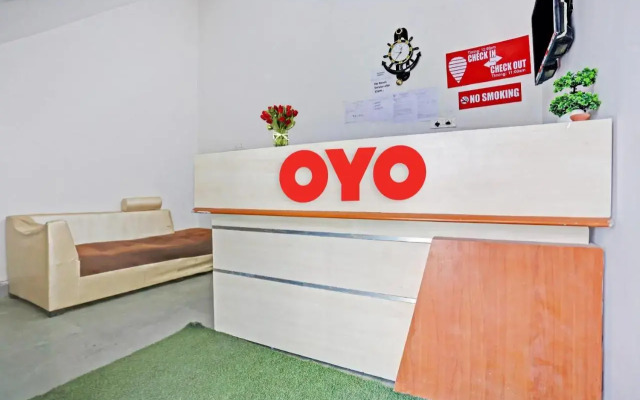 OYO Hotel Nirvan Near Jahangirpuri Metro Station