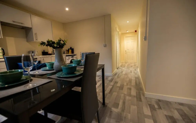 3 Bedrooms-8guests-babycot-15mintopepys-freeparkg