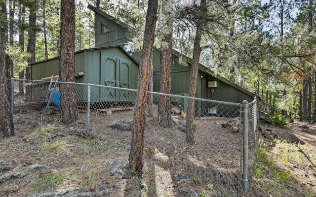 Woodsy Flagstaff Hideaway w/ Deck + Sunroom!