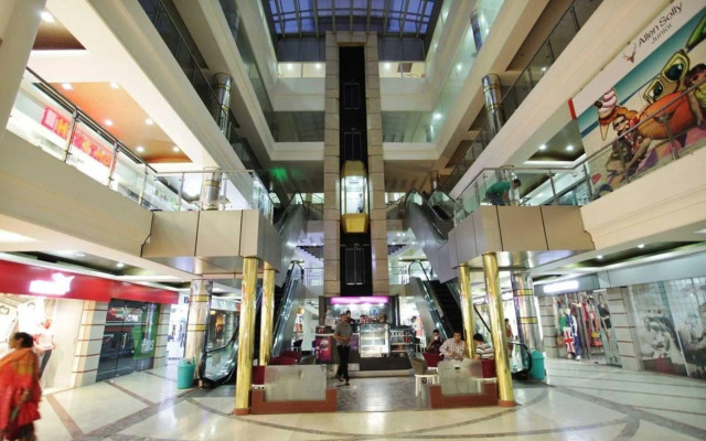 Hotel Grand Mumtaz Towers