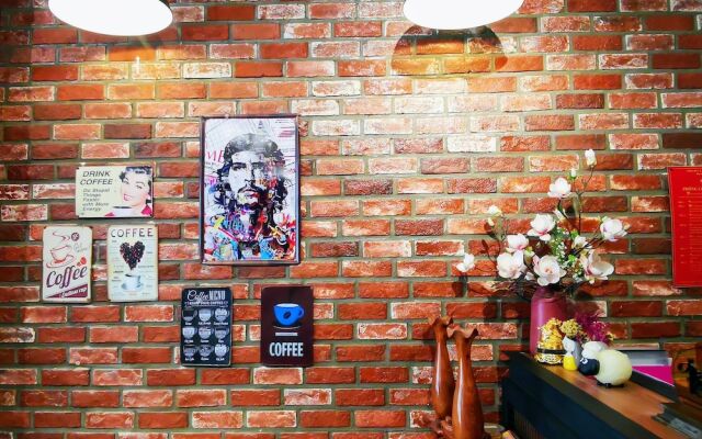 Dalat Che House