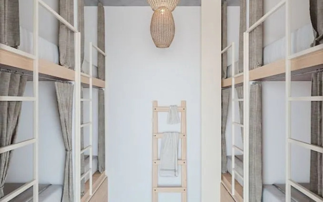 Oostel Smart Hostel