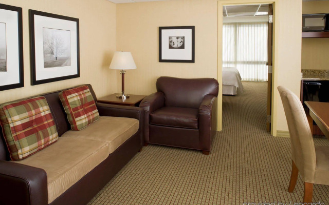 Sheraton West Des Moines Hotel