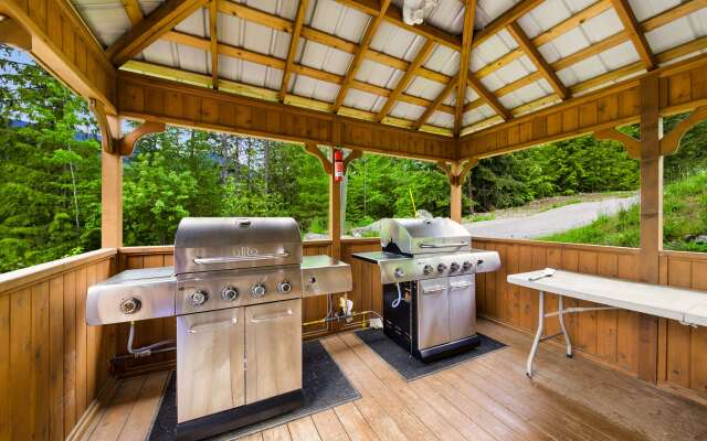 Kootenay Lakeview Resort, BW Signature Collection