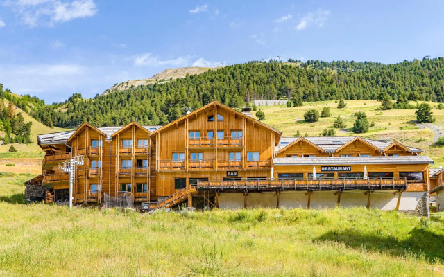 Anova Hotel & Spa