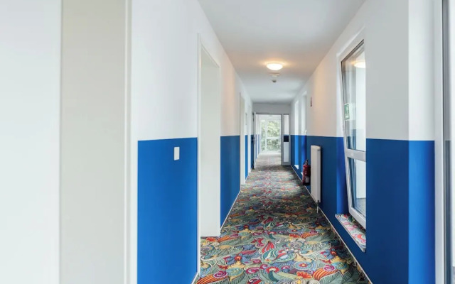 MYKY Hotel Boardinghouse