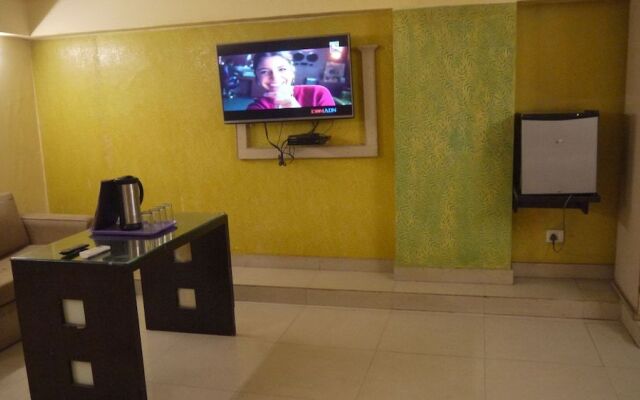 Hotel Trio Rooms