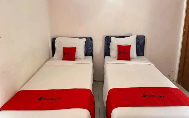 RedDoorz Syariah @ Falisha UMY