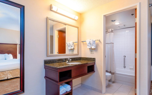 Kahler Inn and Suites - Mayo Clinic Area