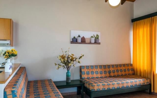 Theos Holidays Apartments