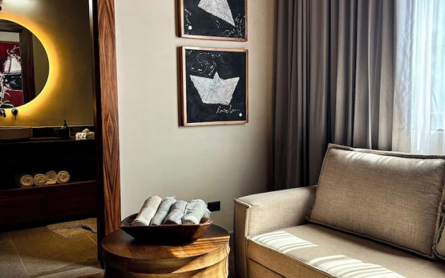 Serenzzo Hotel & Cuisine