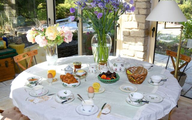 Les Chambres d'Adeline B&B