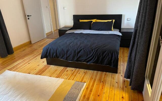 Lovely 2 BDR apartment with direct Nile view