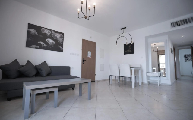 Hoshen 38 By Sun And View