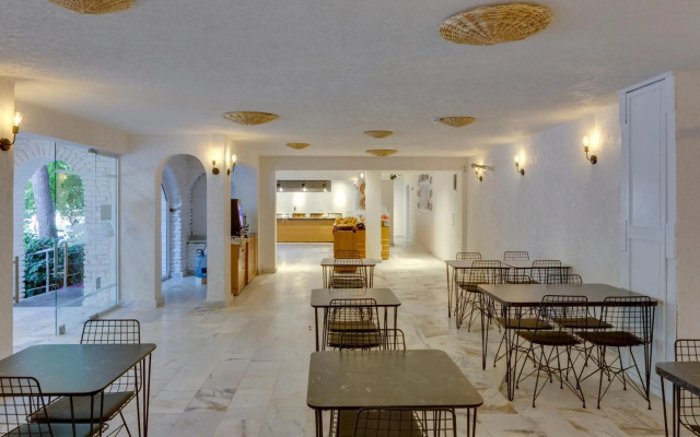 Serhan Hotel