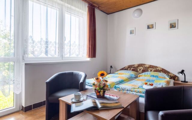 Apartment Rabyně Slapy 28604