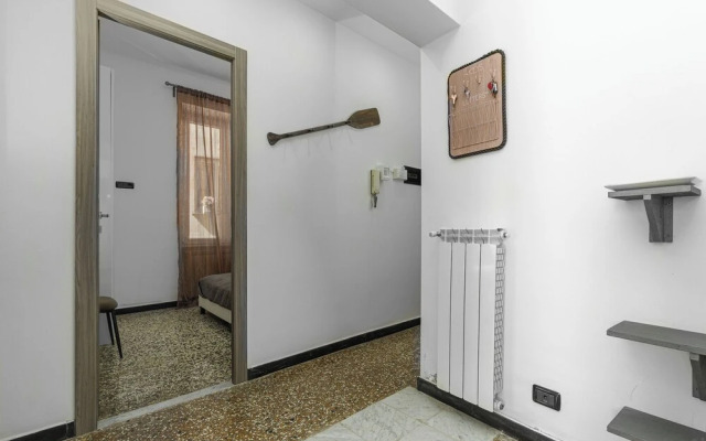 Rosa Homes - The Red