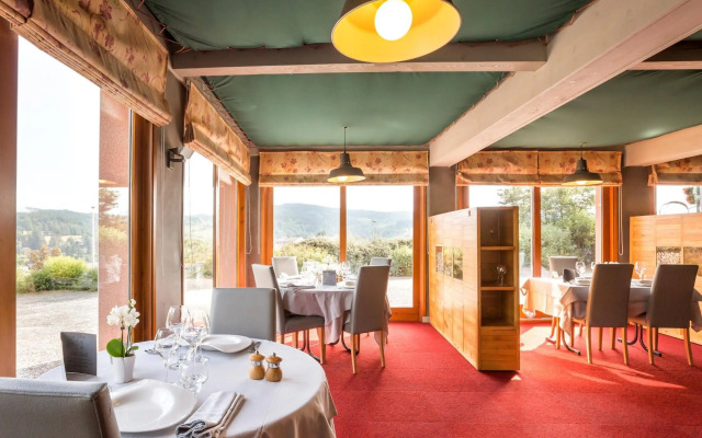 Logis Hotel de la Tour