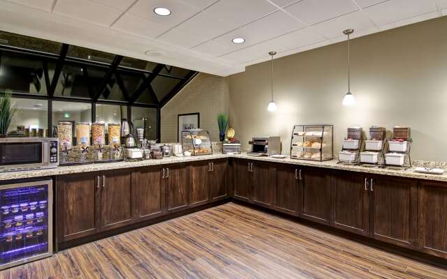 Best Western London Airport Inn & Suites