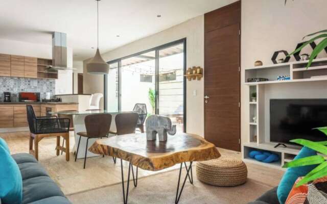 Magnificent Apartment Pool Gym