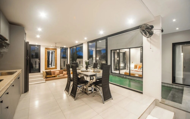 Alsava Villa and Suites