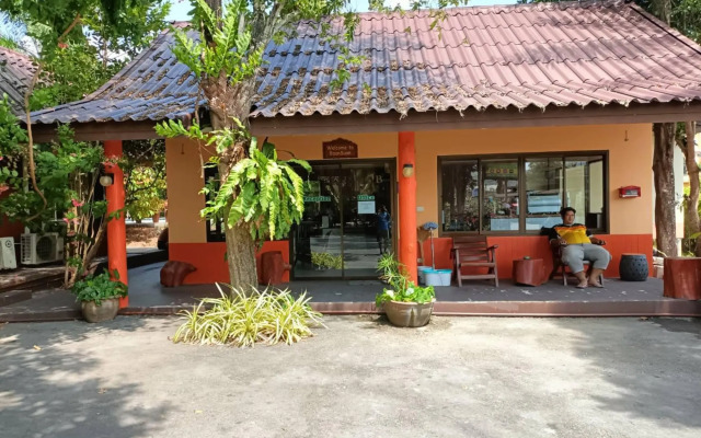 Baan Suan Villas Resort