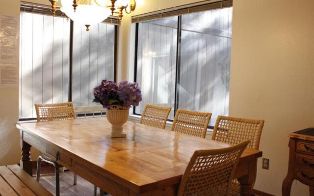 233 Clubhouse Circle