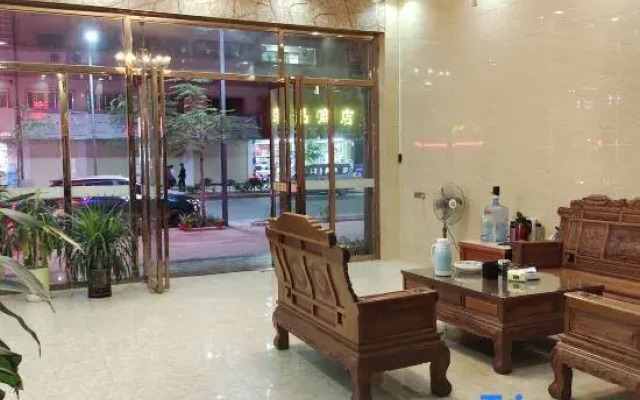 Zilong Hotel
