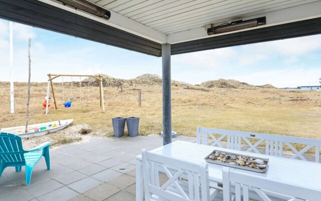 Stylish Holiday Home in Ålbæk near Beach