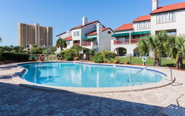 St Thomas Square #1210a