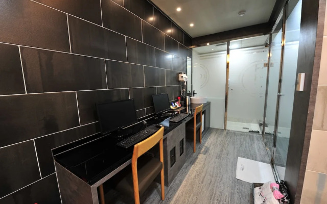 YTT Motel