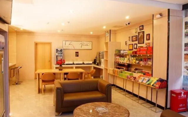 7 Days Premium (West Yangshuo Street)