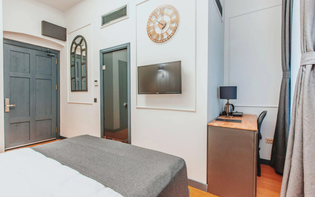 Ferman Port Hotel - Special Class