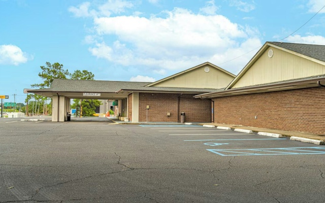 Northgate Inn by Townhouse Hattiesburg I-59