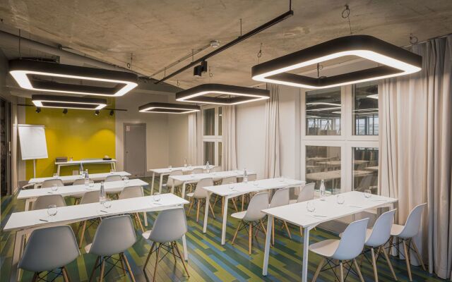 Van der Valk Hotel Paris CDG Airport